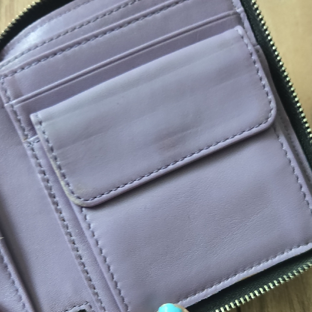 Black Leather Coach Wallet with Stitching - Picture 6 of 7